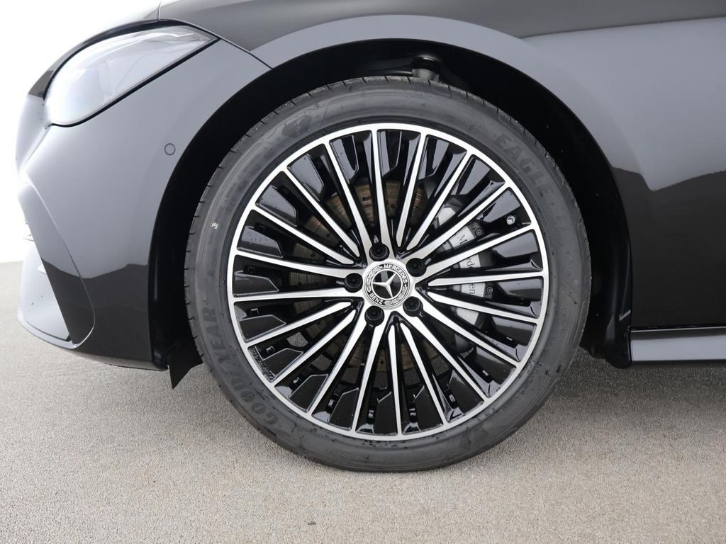 Mercedes-Benz CLE 200 2026