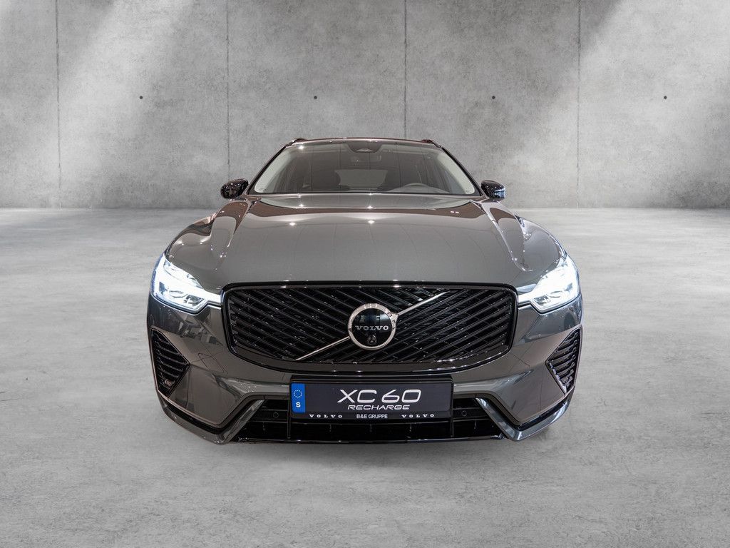 Volvo XC60 2025