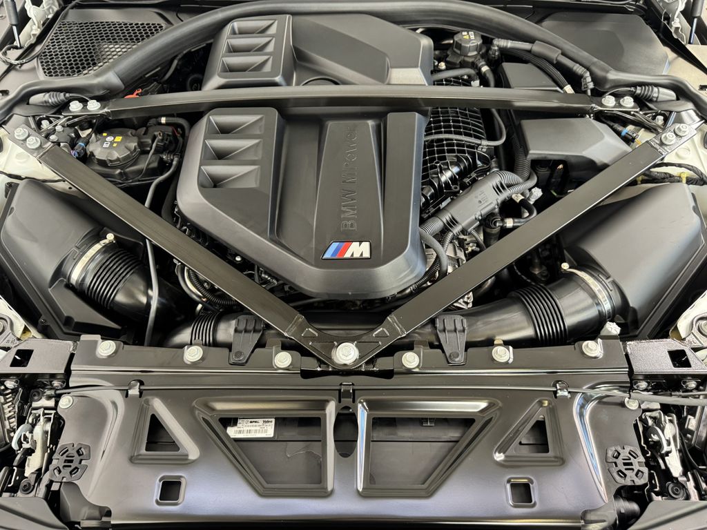 BMW M4 2025
