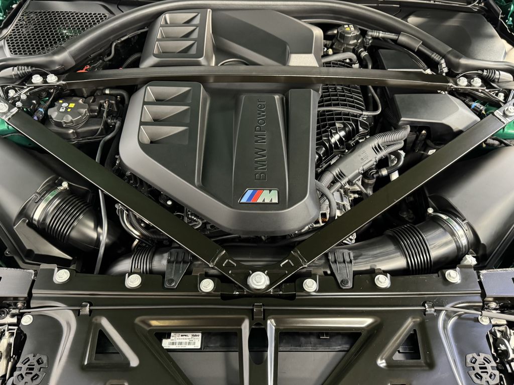BMW M4 2025