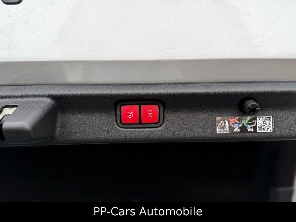 Mercedes-Benz EQE 2025