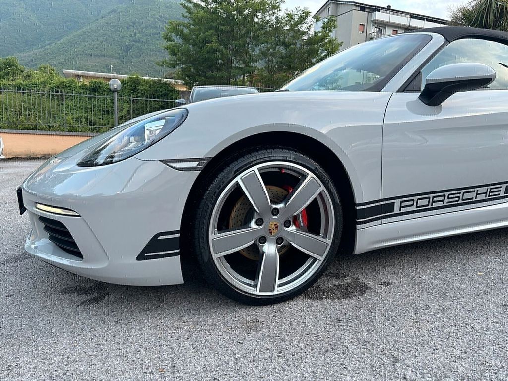 Porsche Boxster 2019