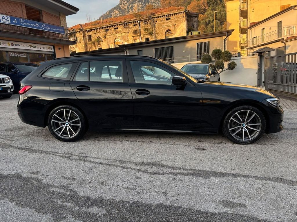 BMW 320 2021