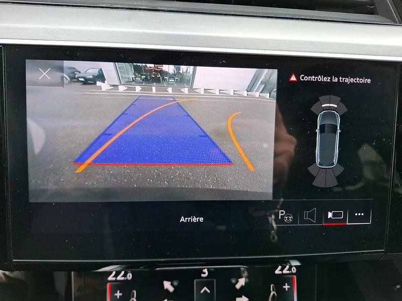Audi e-tron 2022
