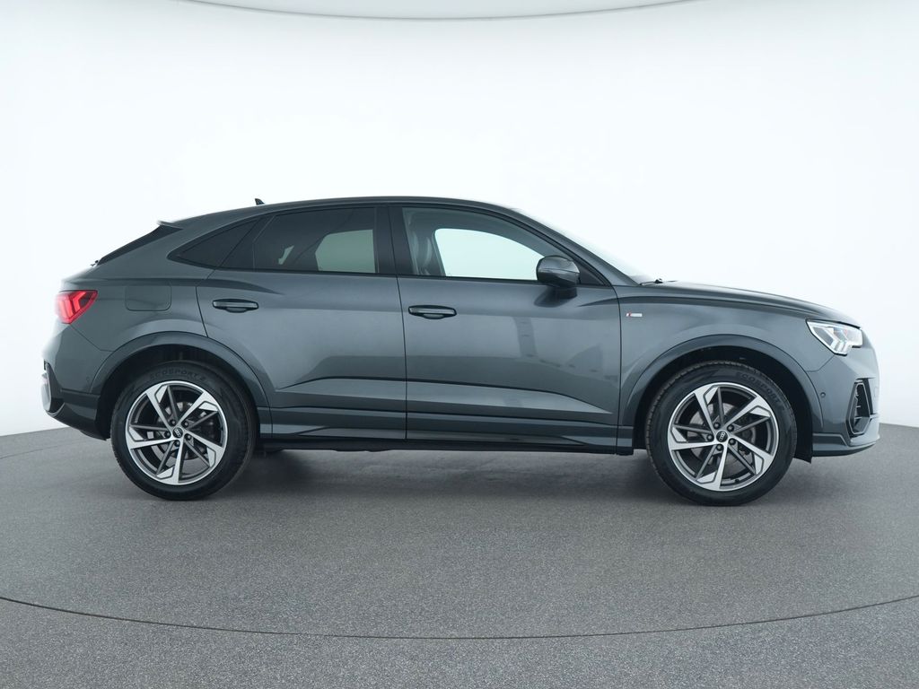 Audi Q3 2021