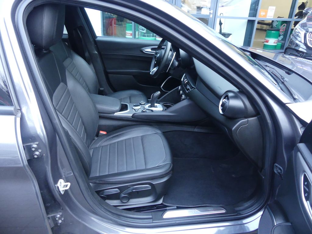 Alfa Romeo Giulia 2022