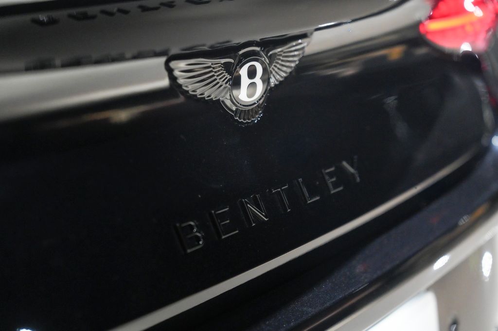Bentley Continental GT 2025