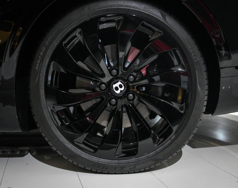 Bentley Continental GT 2025