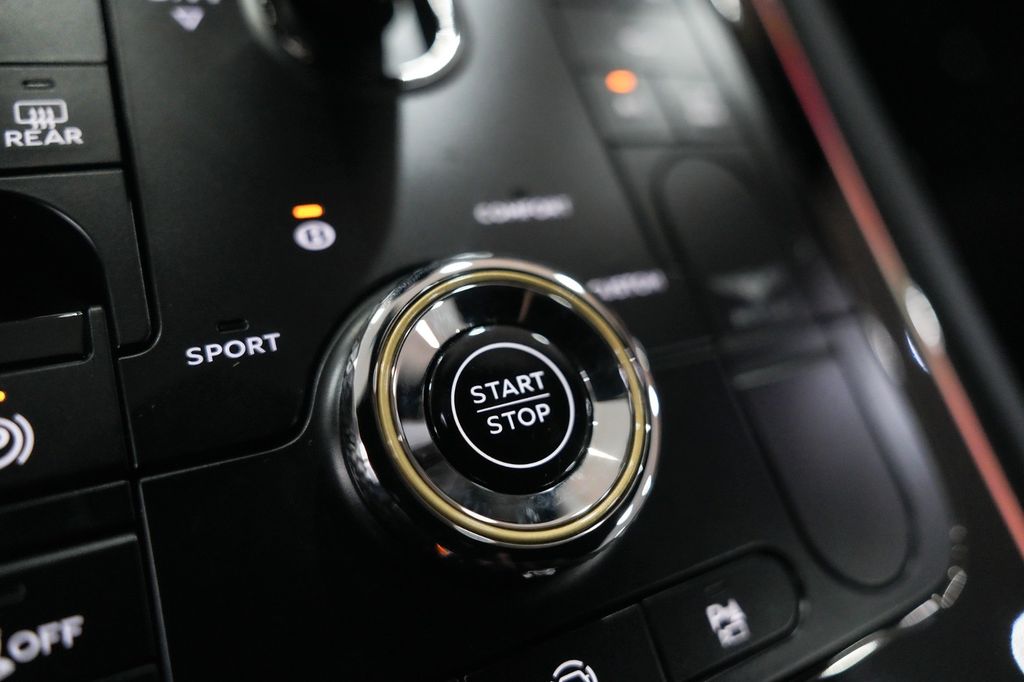 Bentley Continental GT 2025