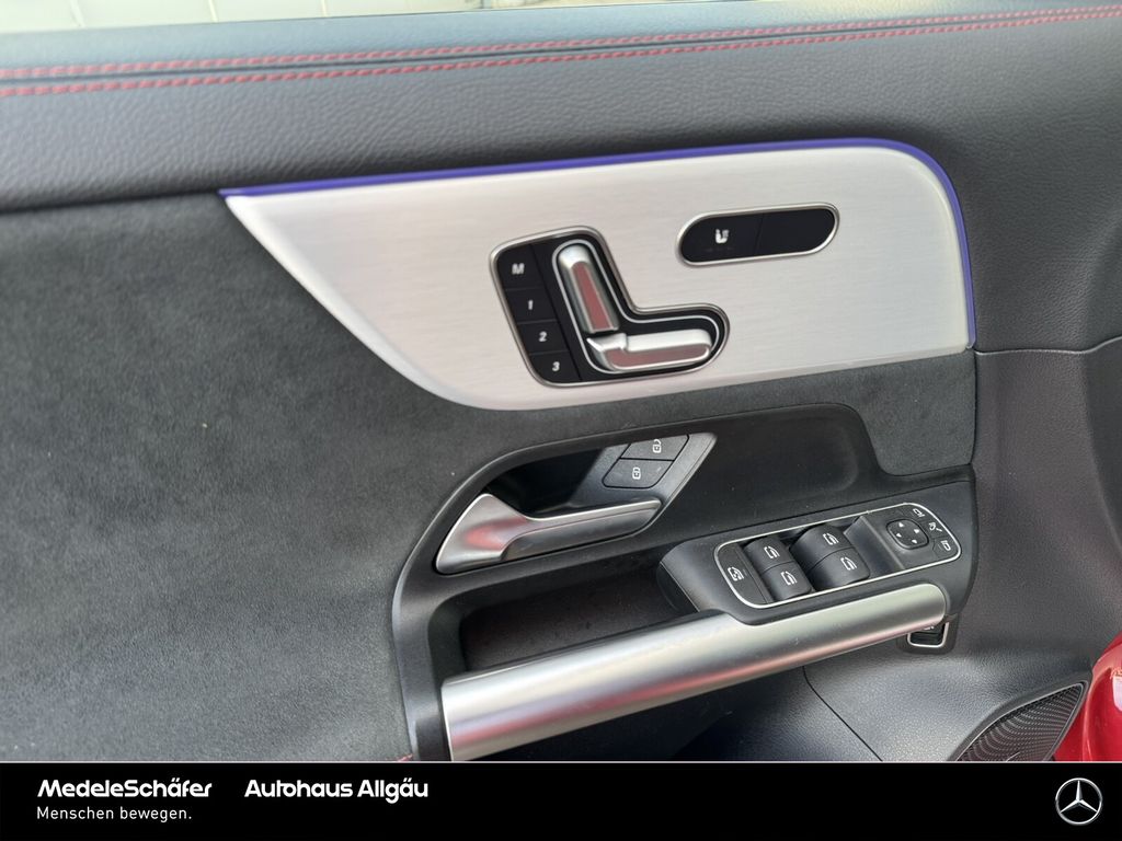 Mercedes-Benz GLA 45 AMG 2023