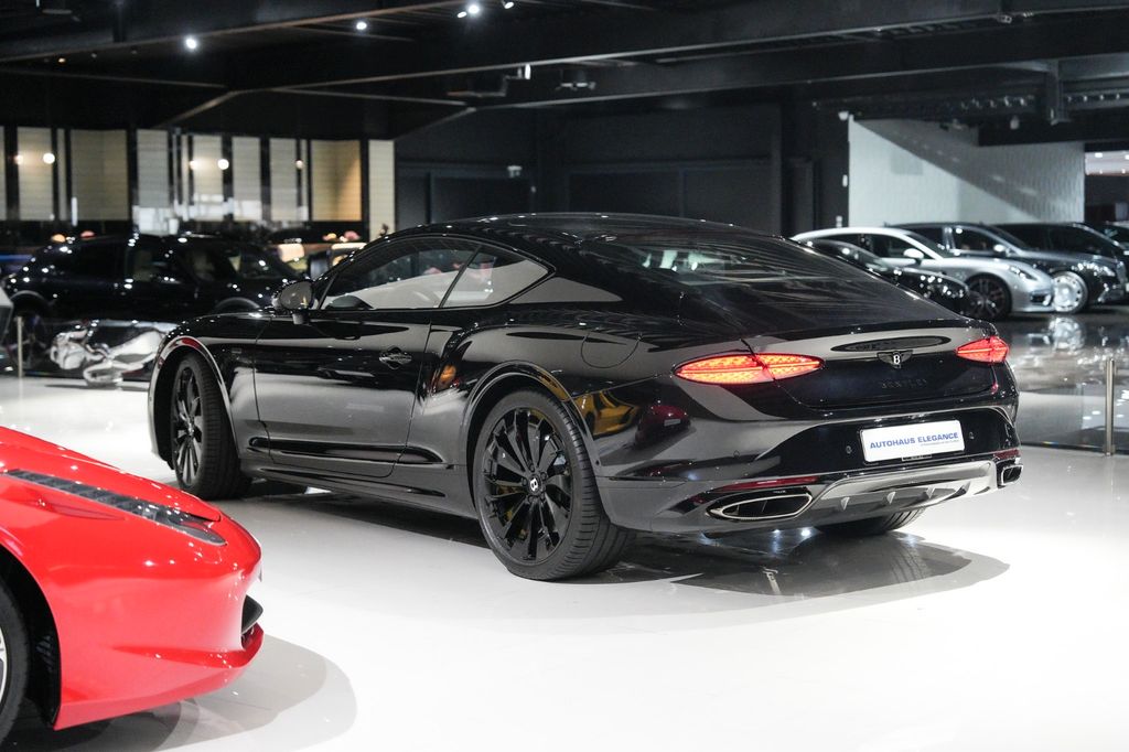 Bentley Continental GT 2025