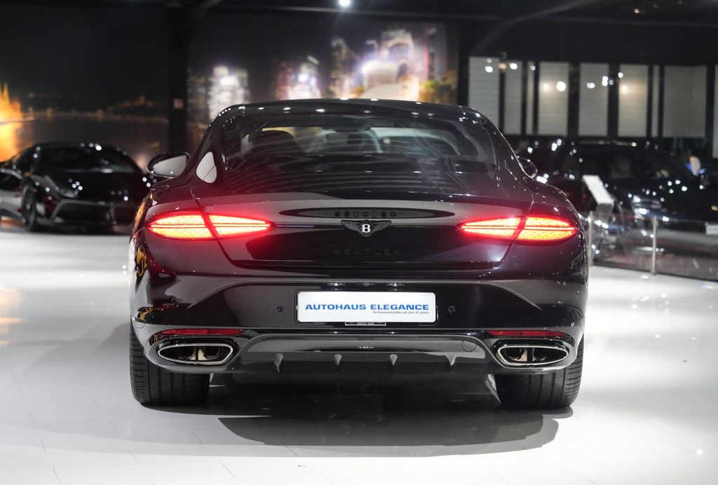 Bentley Continental GT 2025