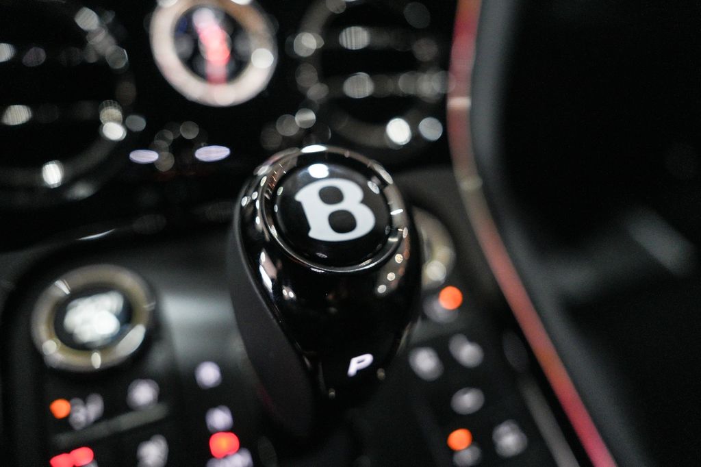 Bentley Continental GT 2025