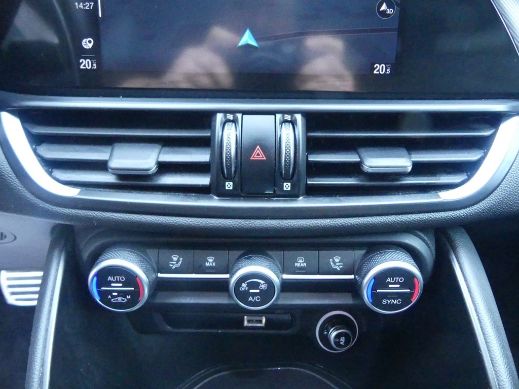 Alfa Romeo Giulia 2022