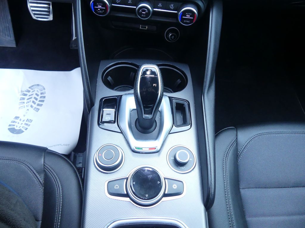 Alfa Romeo Giulia 2022