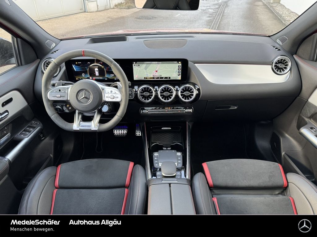 Mercedes-Benz GLA 45 AMG 2023