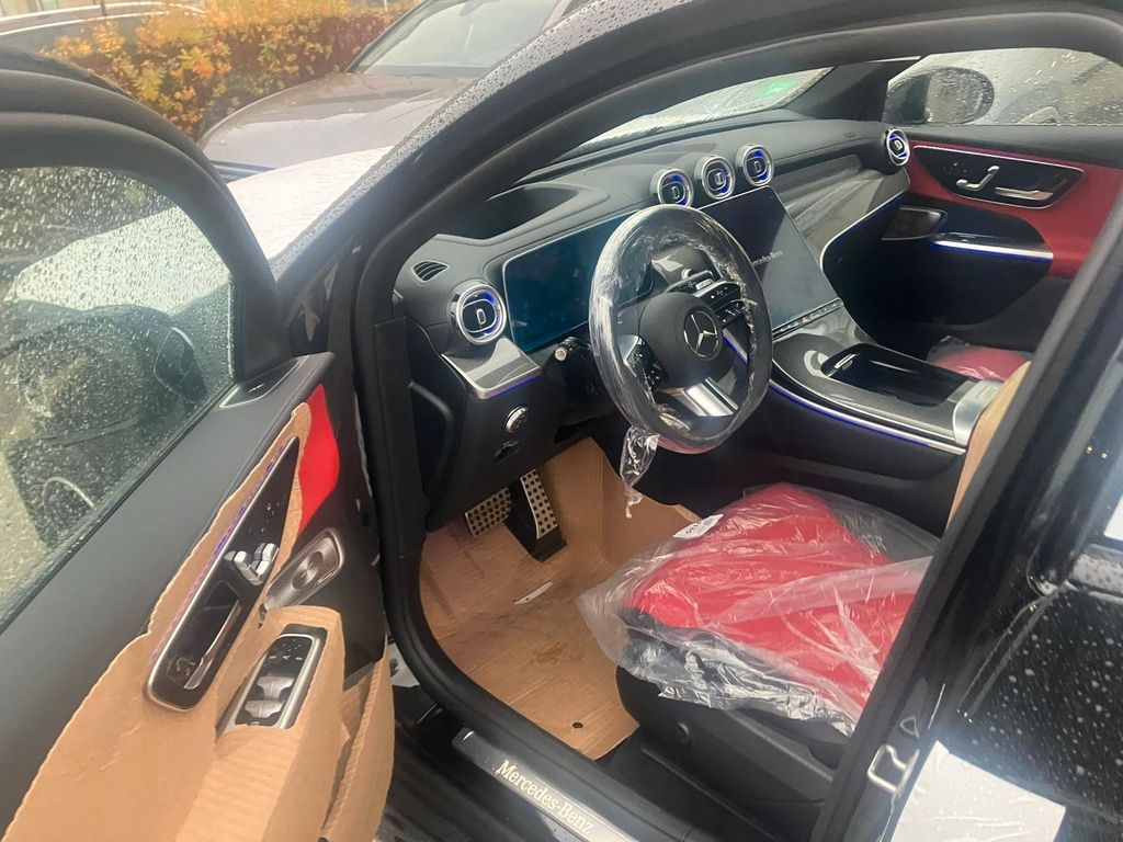 Mercedes-Benz GLC 300 2025