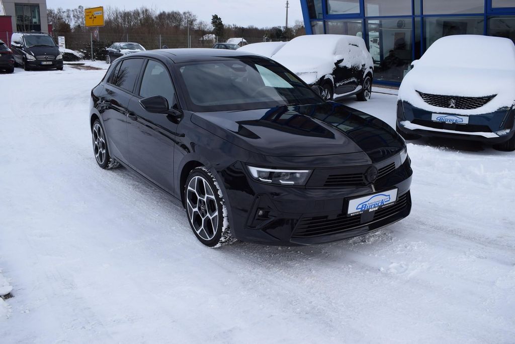 Opel Astra 2024