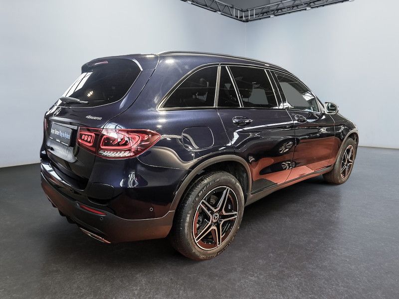 Mercedes-Benz GLC 300 2021