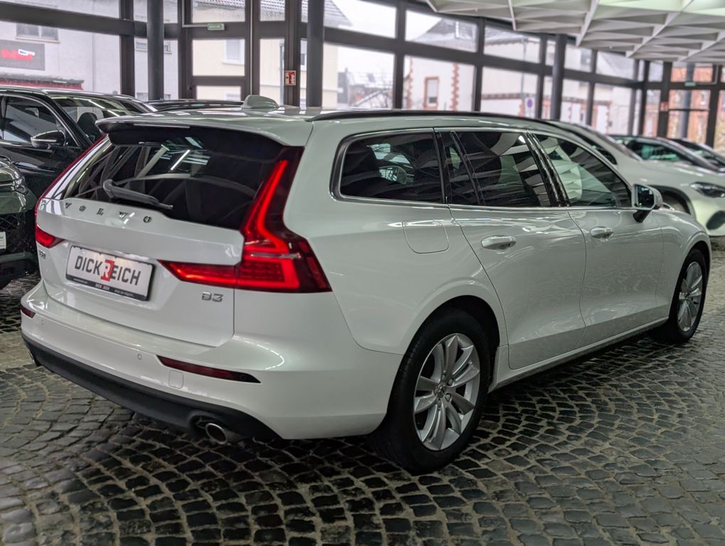 Volvo V60 2022