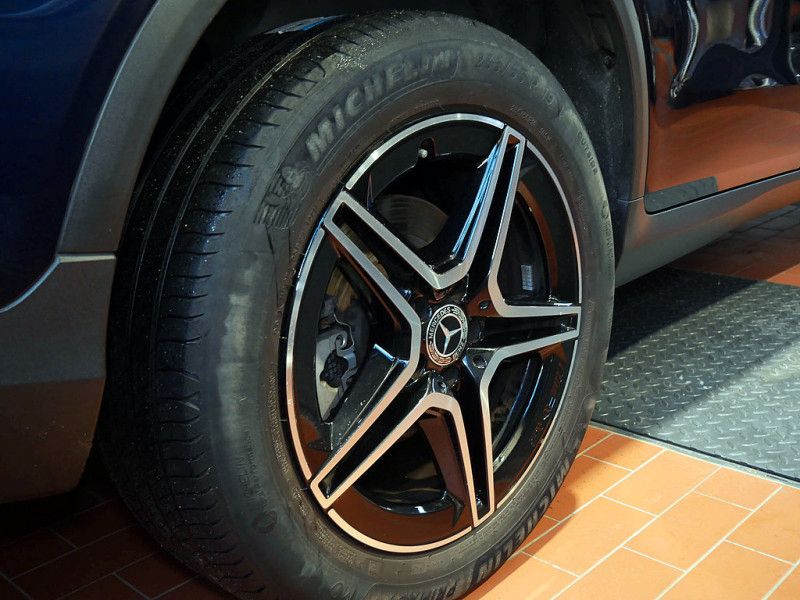 Mercedes-Benz GLC 300 2021