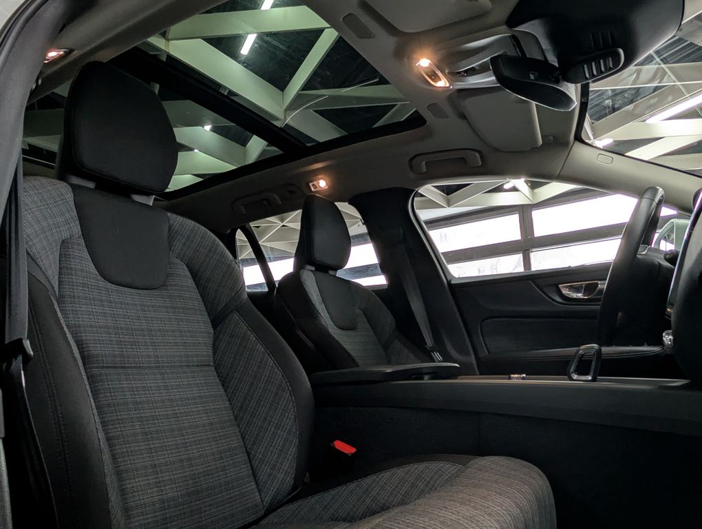 Volvo V60 2022
