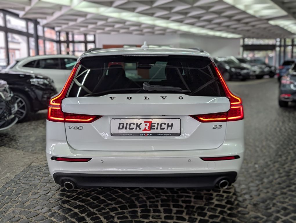 Volvo V60 2022