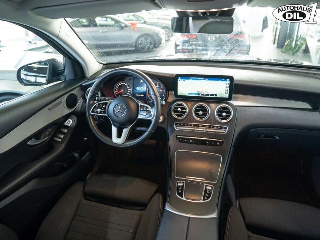 Mercedes-Benz GLC 300 2021