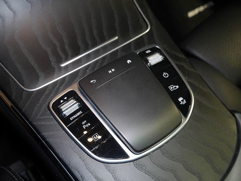 Mercedes-Benz GLC 300 2021