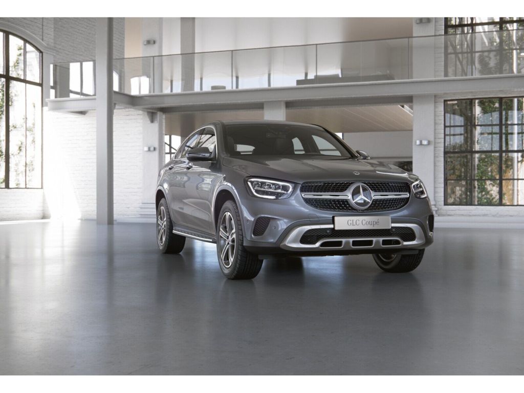 Mercedes-Benz GLC 300 2022