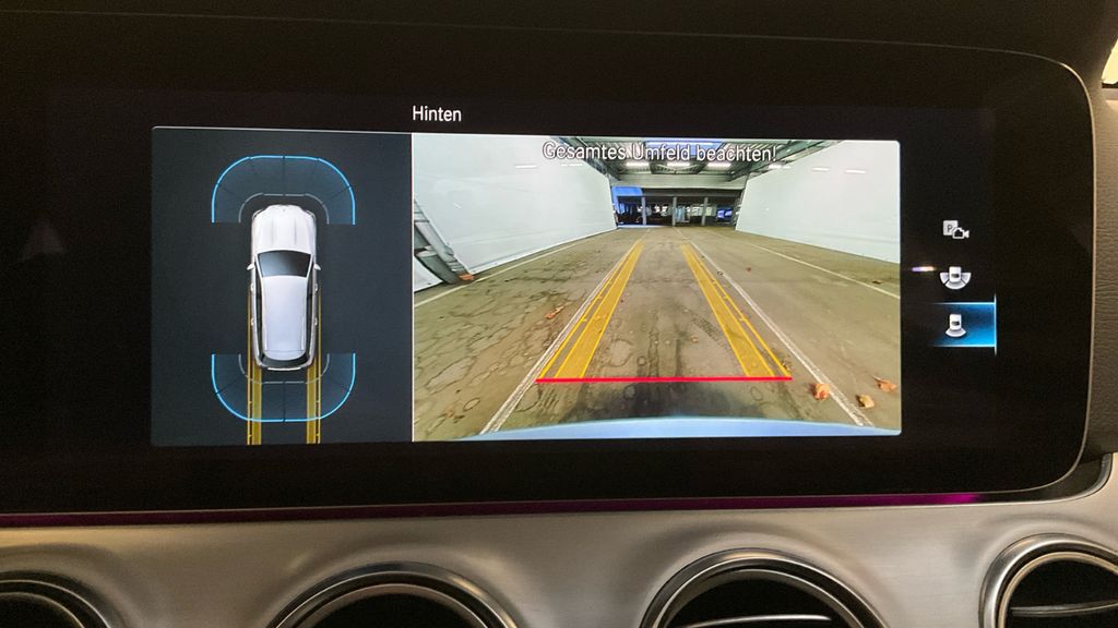 Mercedes-Benz E 220 2022