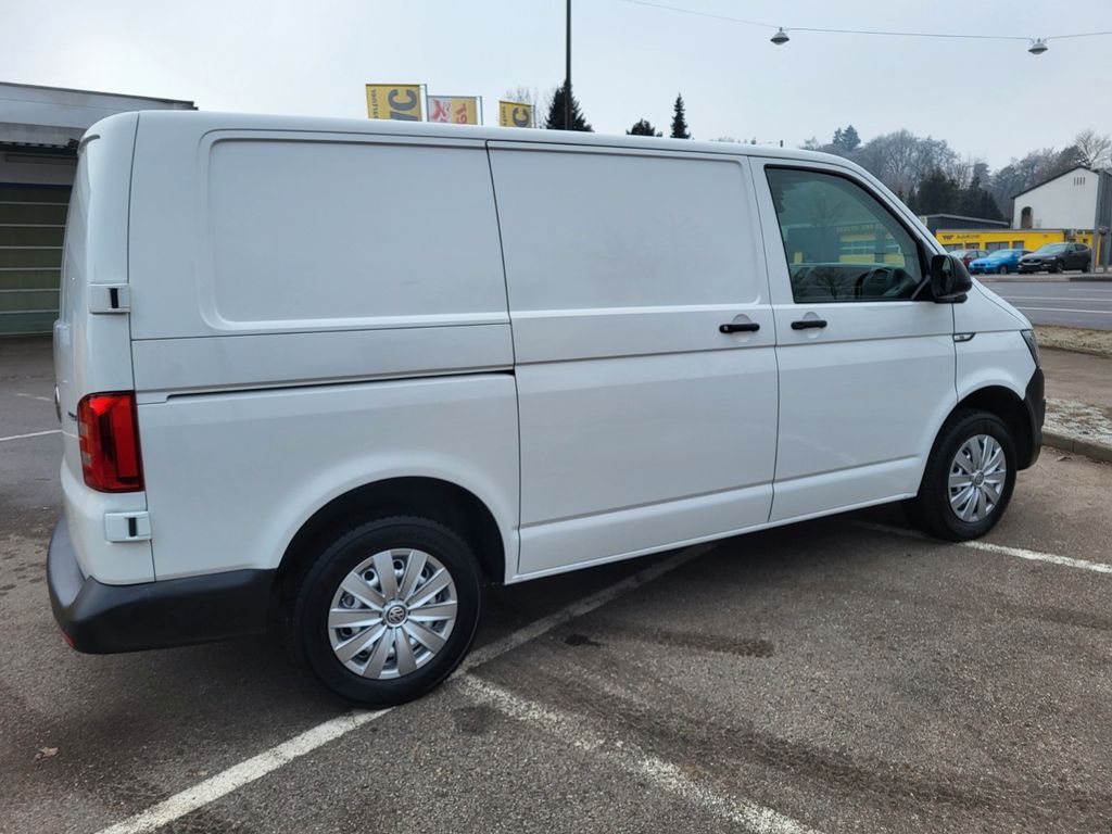 Volkswagen T6 Transporter 2016