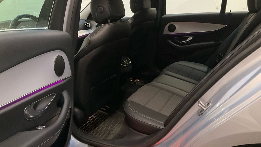 Mercedes-Benz E 220 2022