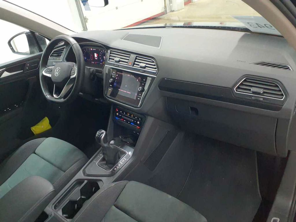 Volkswagen Tiguan 2021
