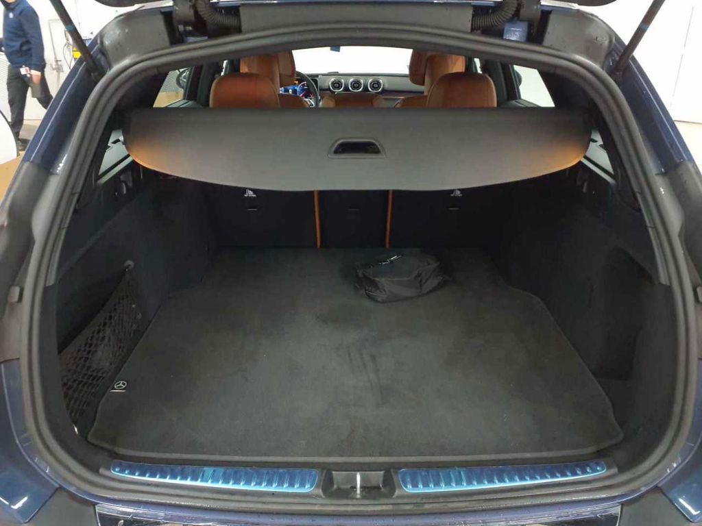 Mercedes-Benz C 220 2024