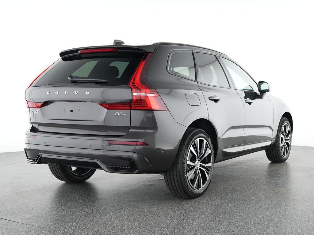 Volvo XC60 2025