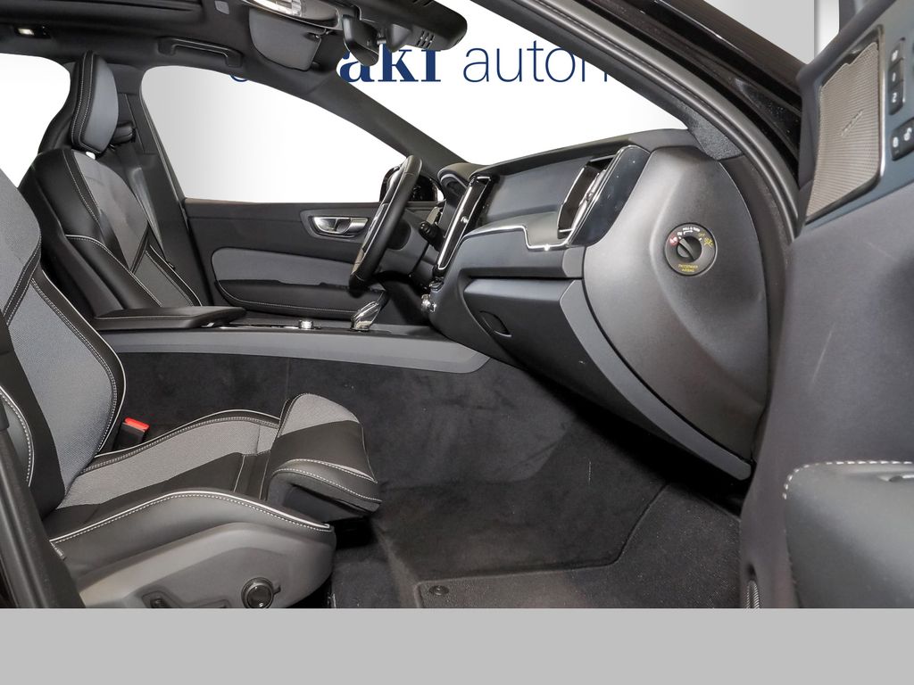 Volvo XC60 2024