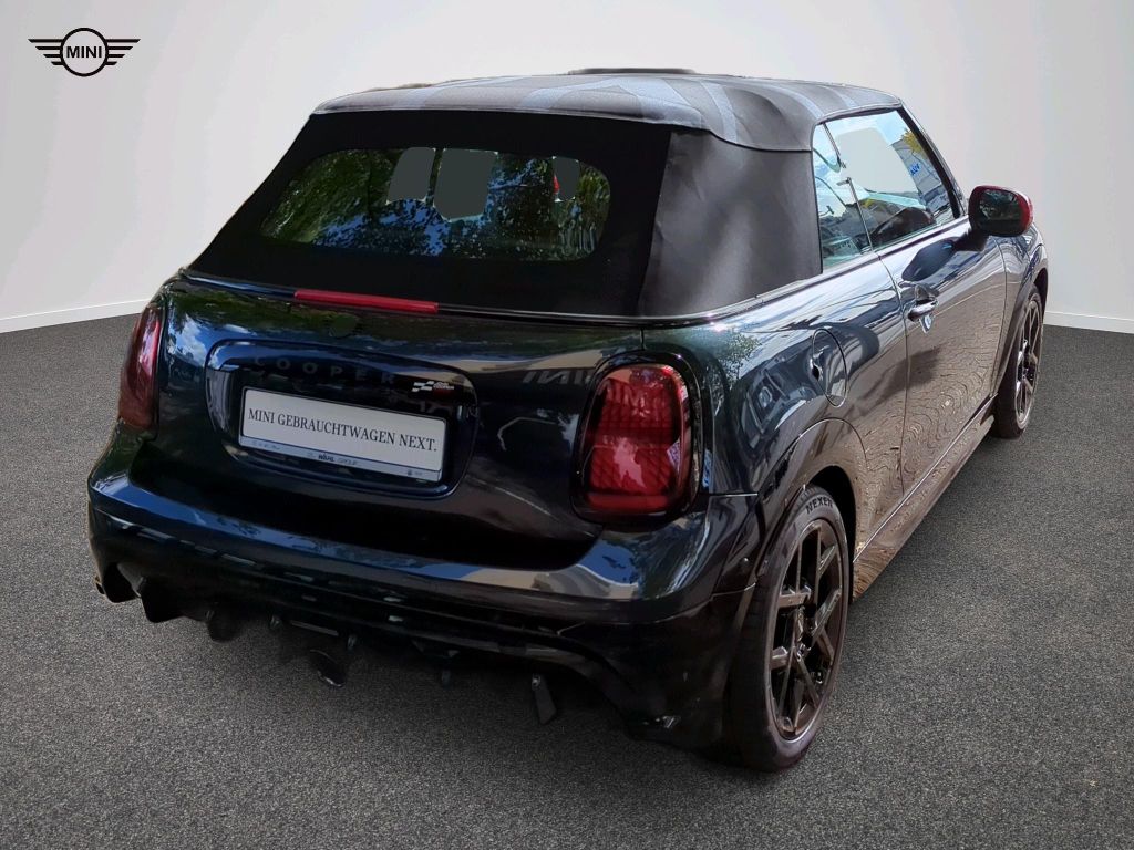 MINI John Cooper Works Cabrio 2024