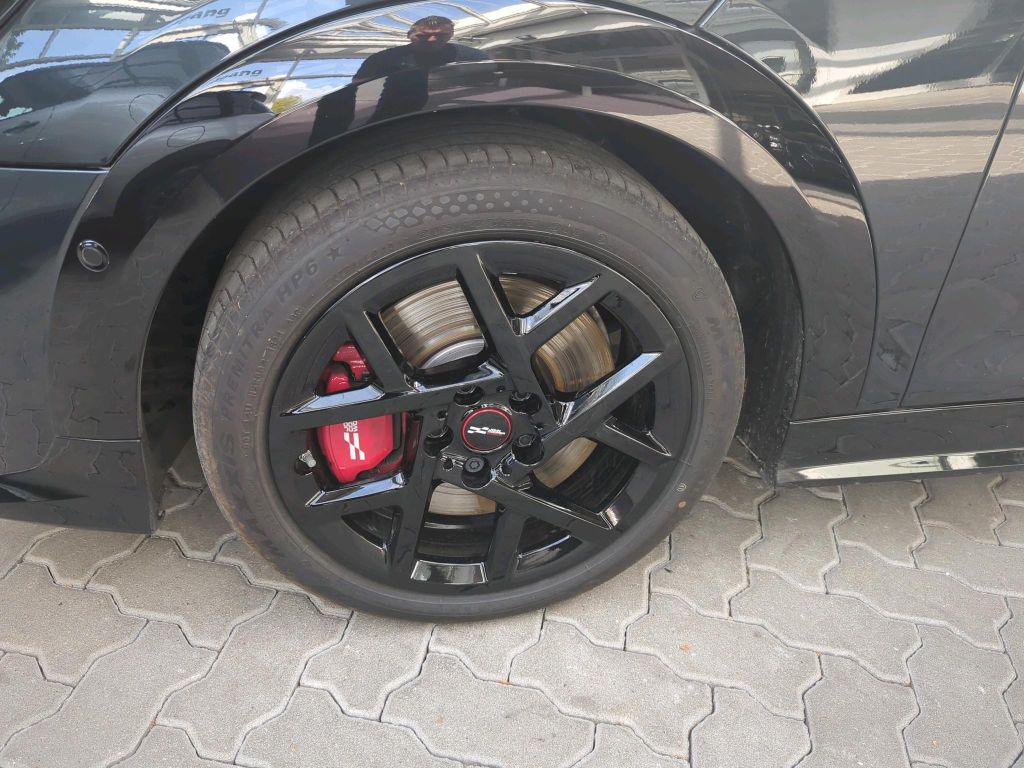 MINI John Cooper Works Cabrio 2024