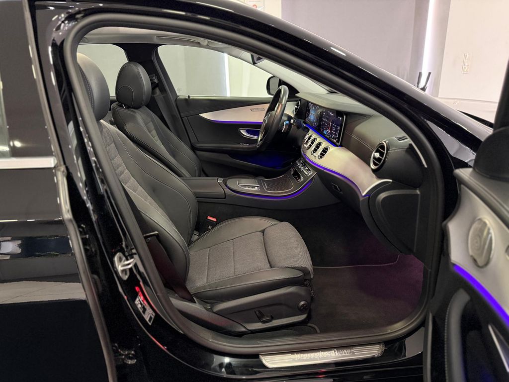 Mercedes-Benz E 300 2022