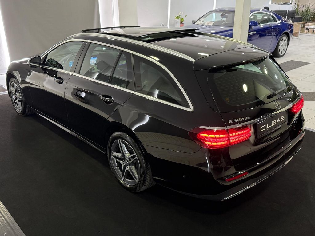 Mercedes-Benz E 300 2022