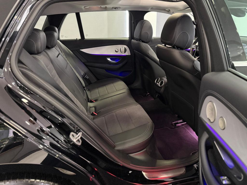 Mercedes-Benz E 300 2022