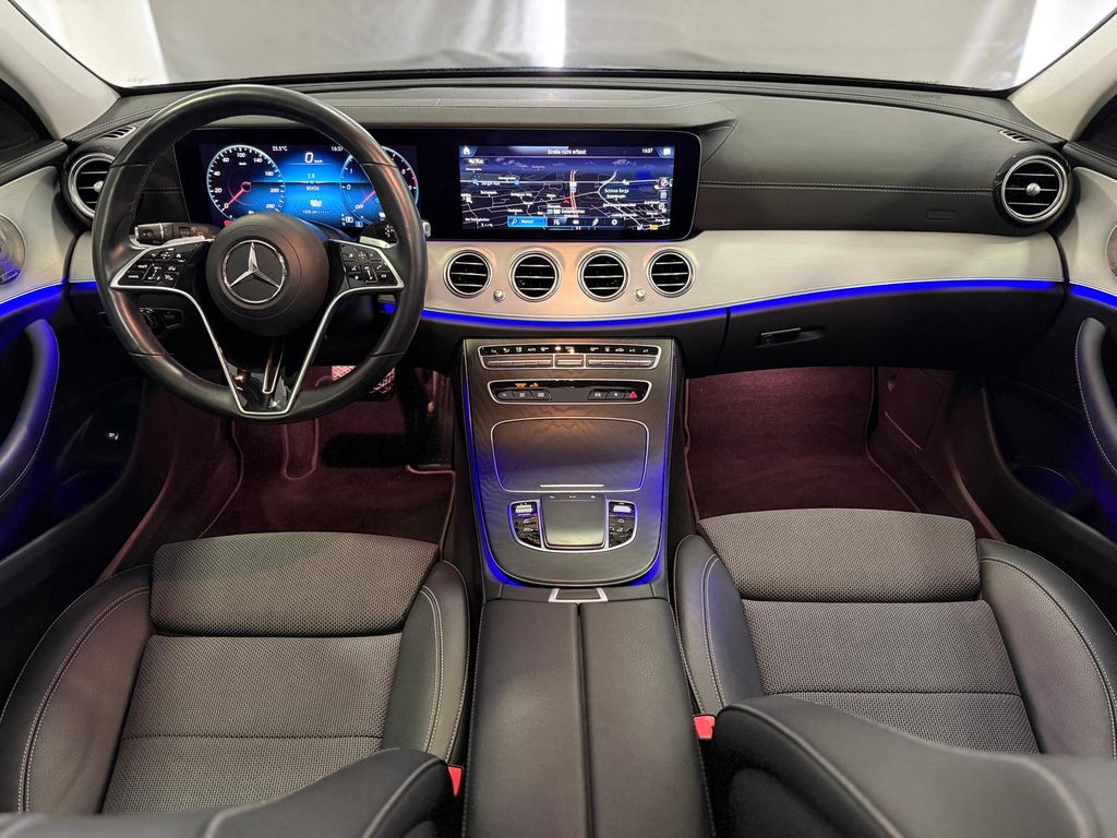 Mercedes-Benz E 300 2022