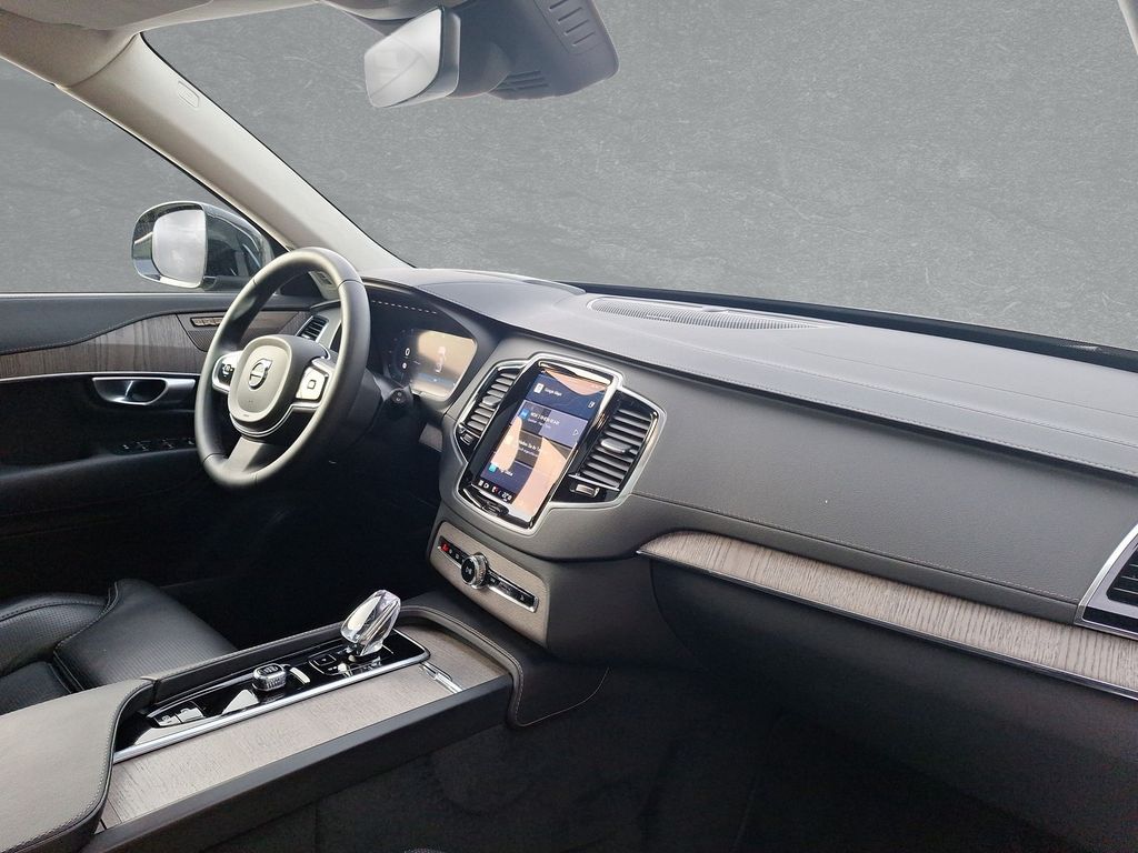 Volvo XC90 2023