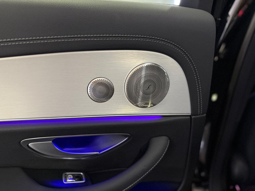 Mercedes-Benz E 300 2022