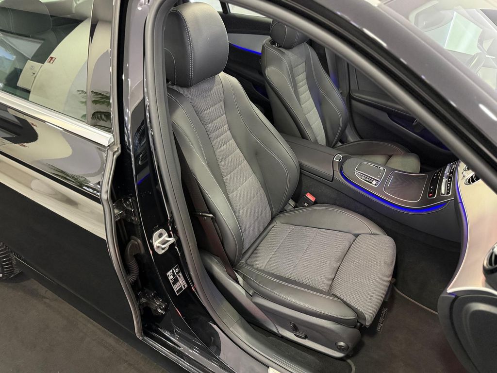 Mercedes-Benz E 300 2022