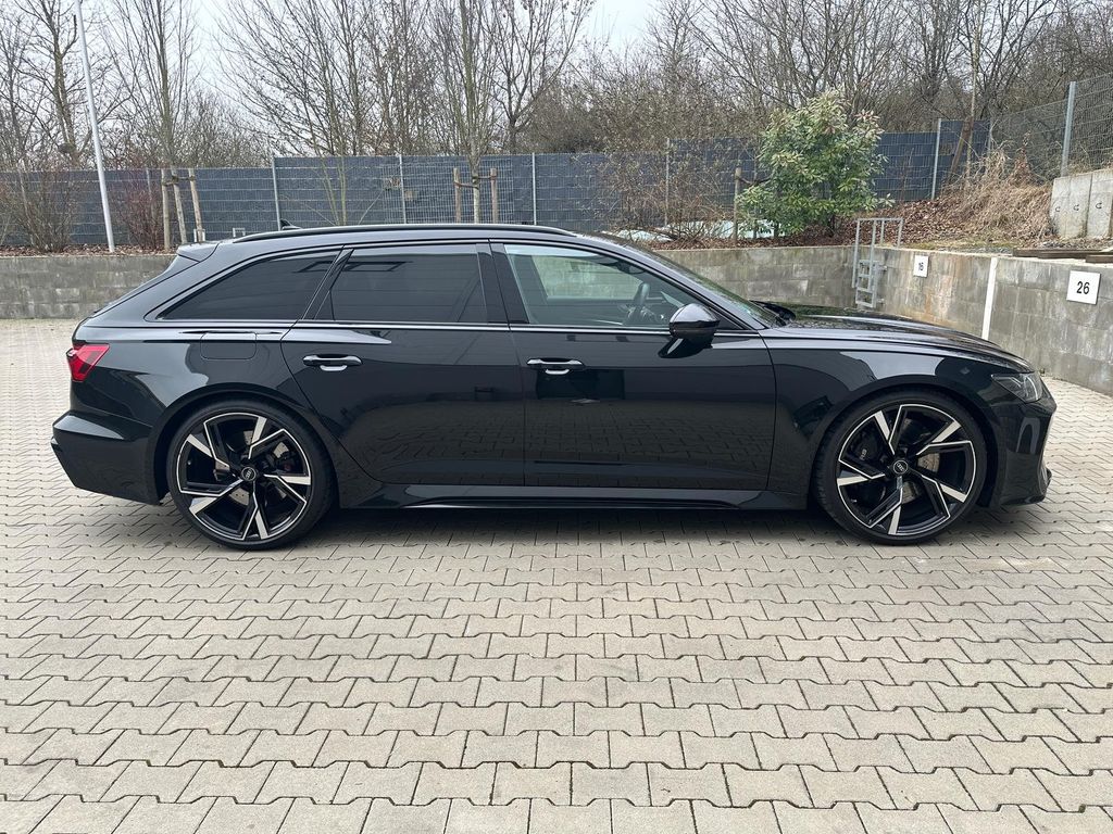 Audi RS6 2024