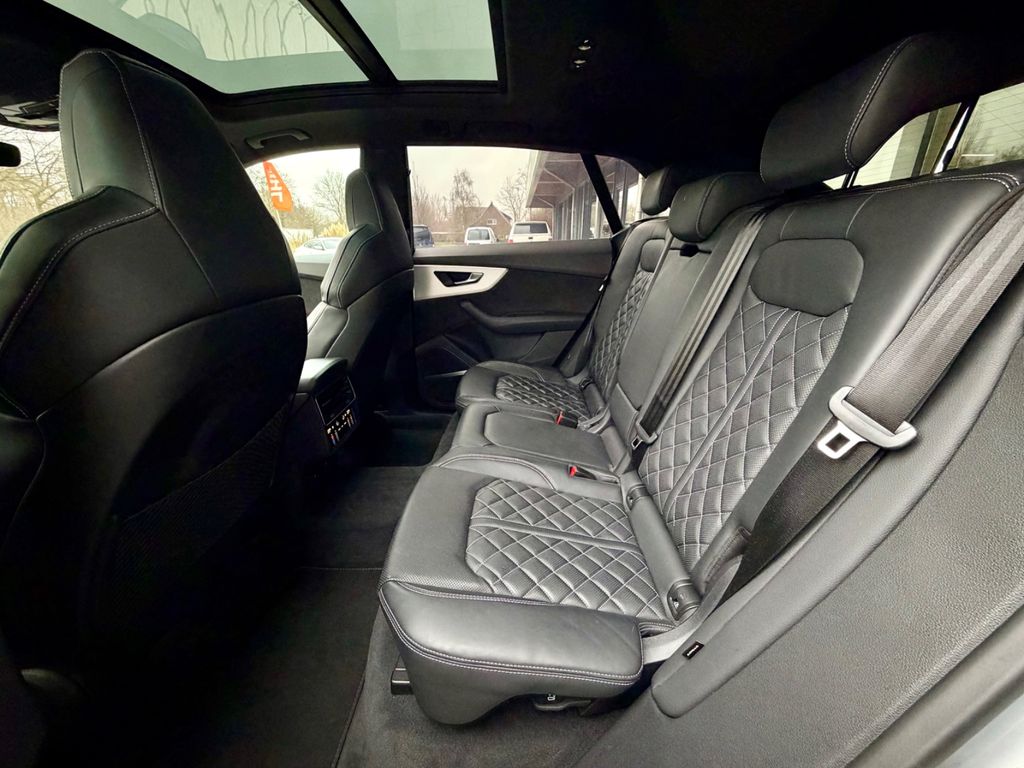 Audi SQ8 2019