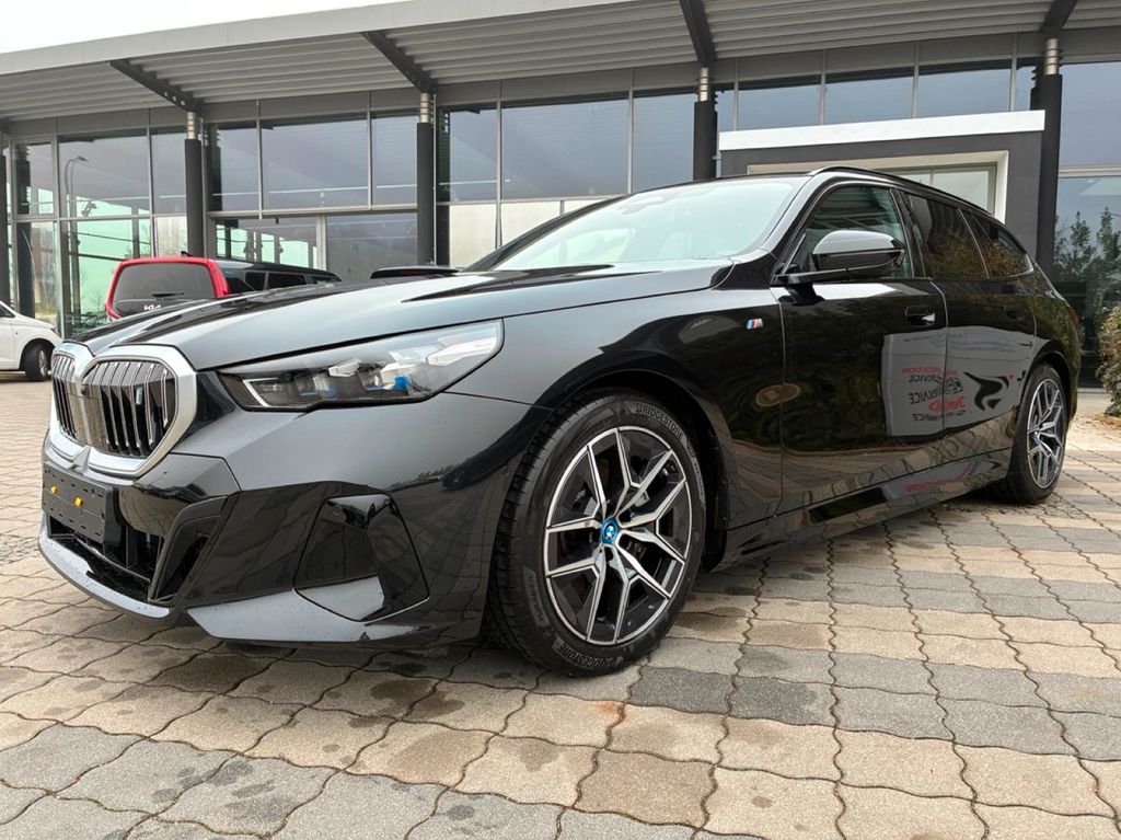 BMW i5 2024