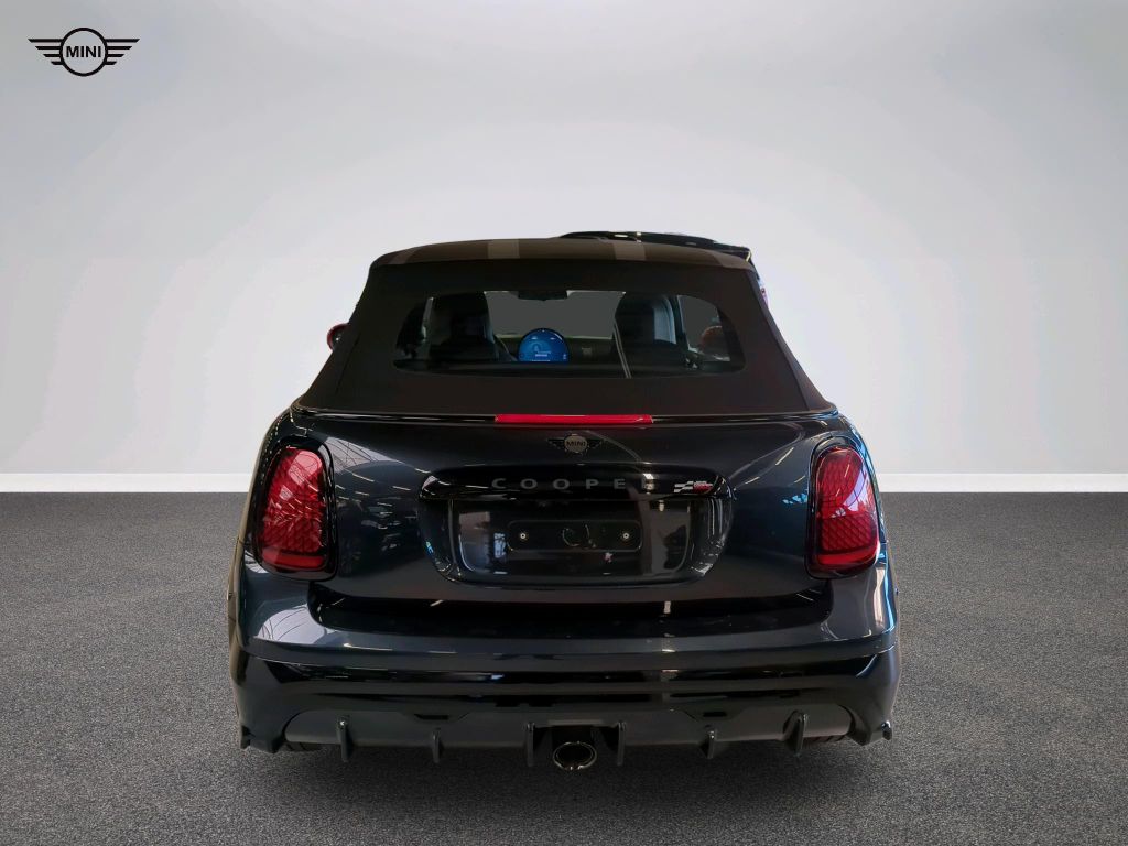 MINI John Cooper Works Cabrio 2024